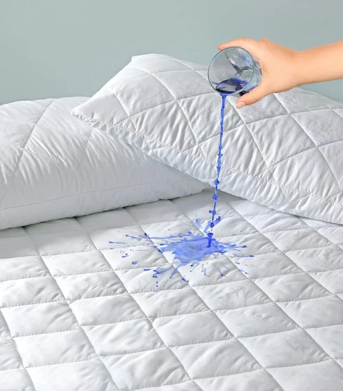 Matt-Protector4-FeetMF-Quilted-WP-30CM-Box-1